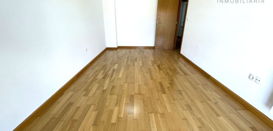 CHALET ADOSADO EN VENTA EN SALAMANCA