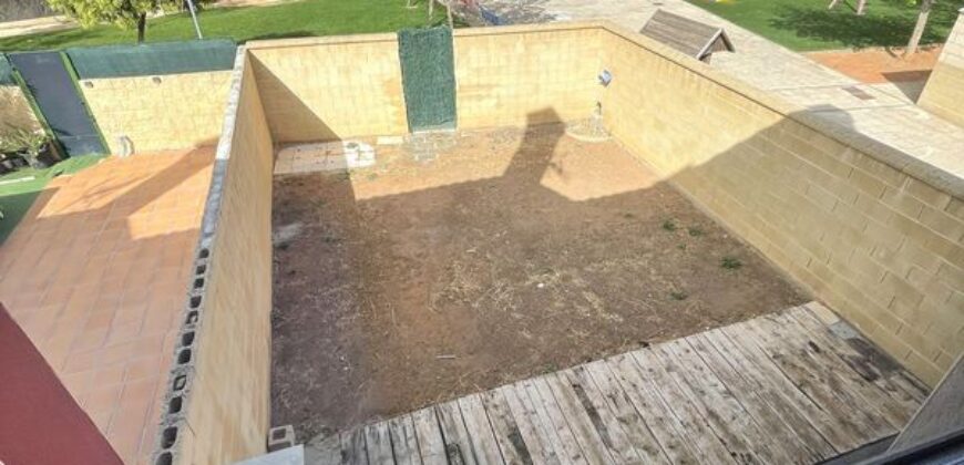 CHALET ADOSADO EN VENTA EN SALAMANCA