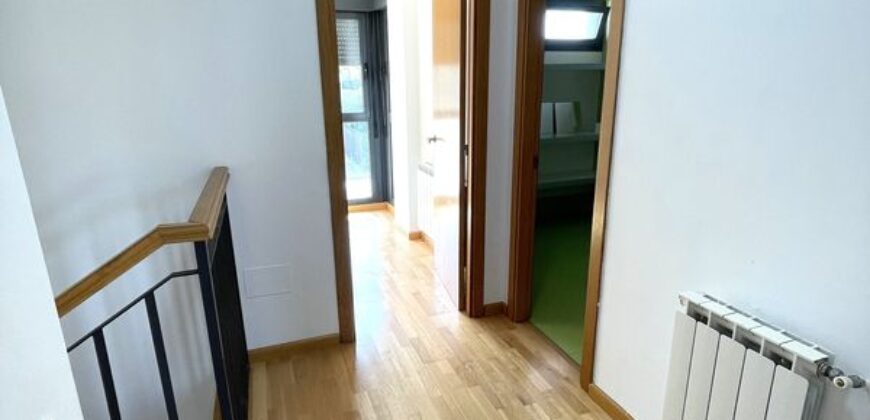 CHALET ADOSADO EN VENTA EN SALAMANCA