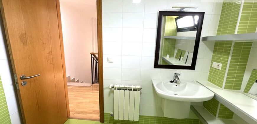 CHALET ADOSADO EN VENTA EN SALAMANCA