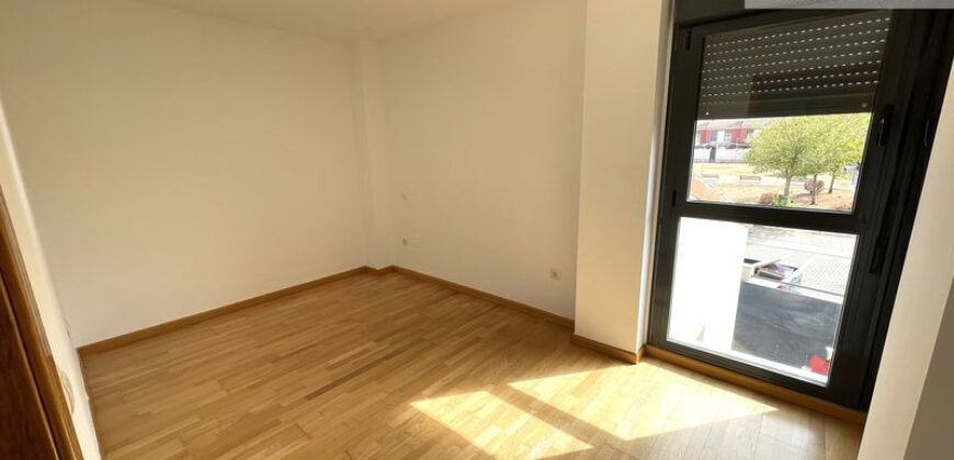CHALET ADOSADO EN VENTA EN SALAMANCA