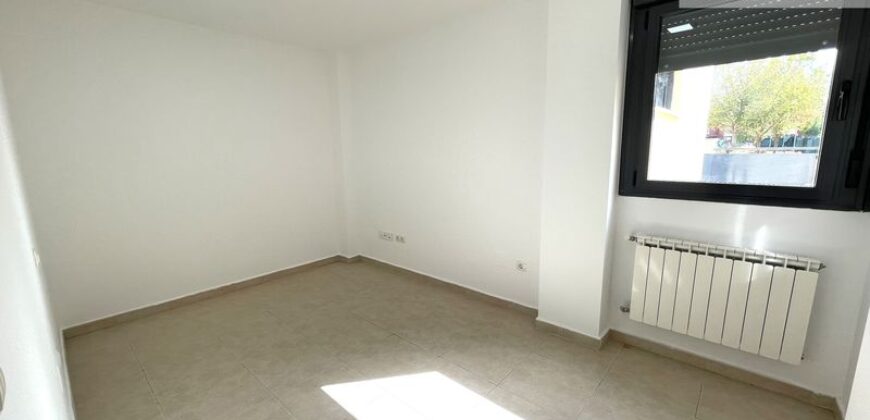 CHALET ADOSADO EN VENTA EN SALAMANCA