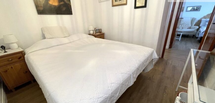 CHALET CON VISTAS AL EMBALSE
