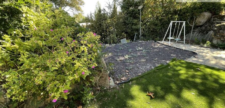 CHALET CON VISTAS AL EMBALSE