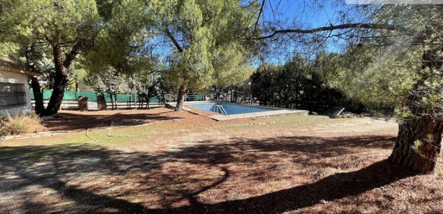 CHALET EN VENTA EN MANZANARES EL REAL