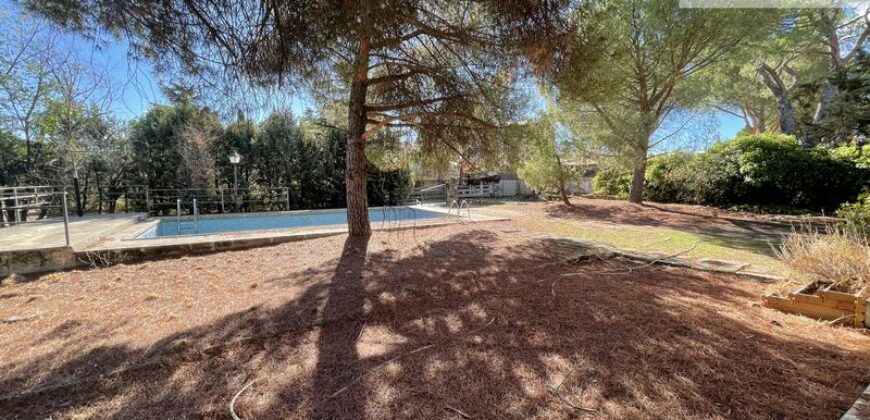CHALET EN VENTA EN MANZANARES EL REAL