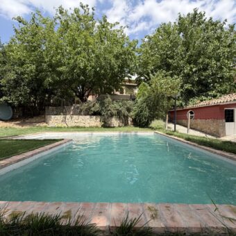 CHALET EN ALQUILER